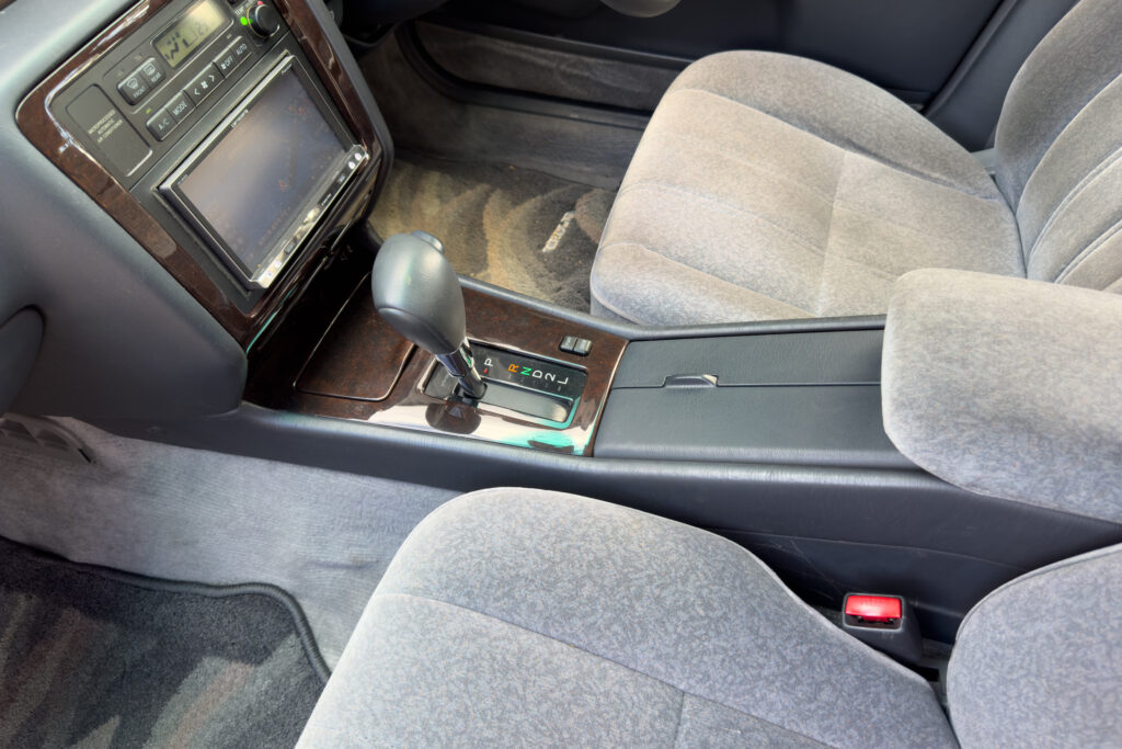 Car Image 14