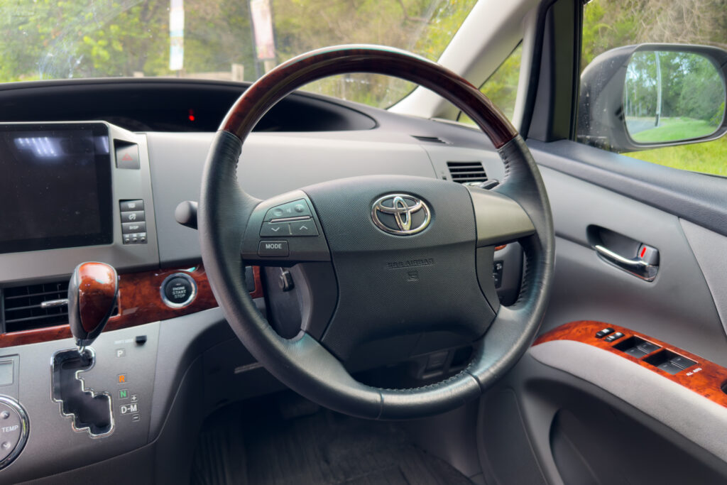 Car Image 11