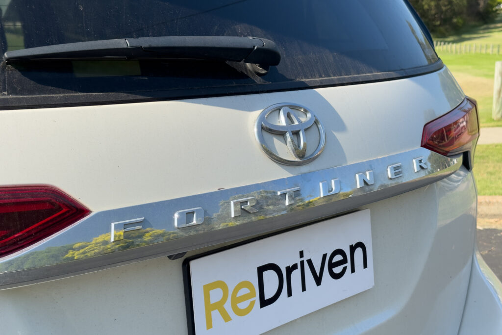 Car Image 9