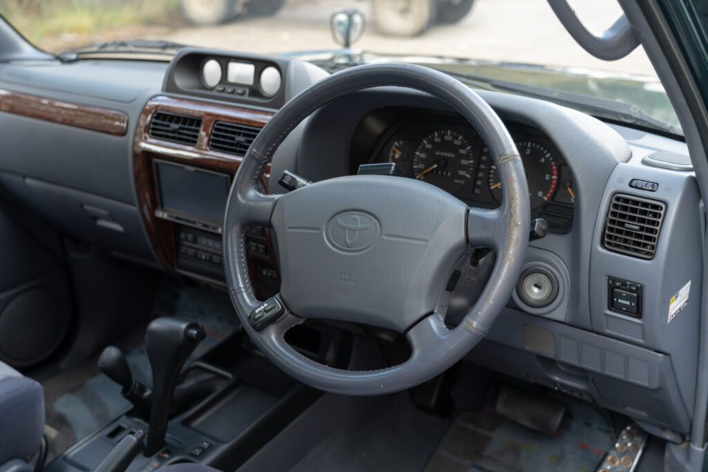Car Image 11