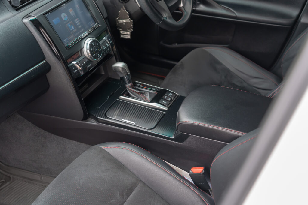 Car Image 13