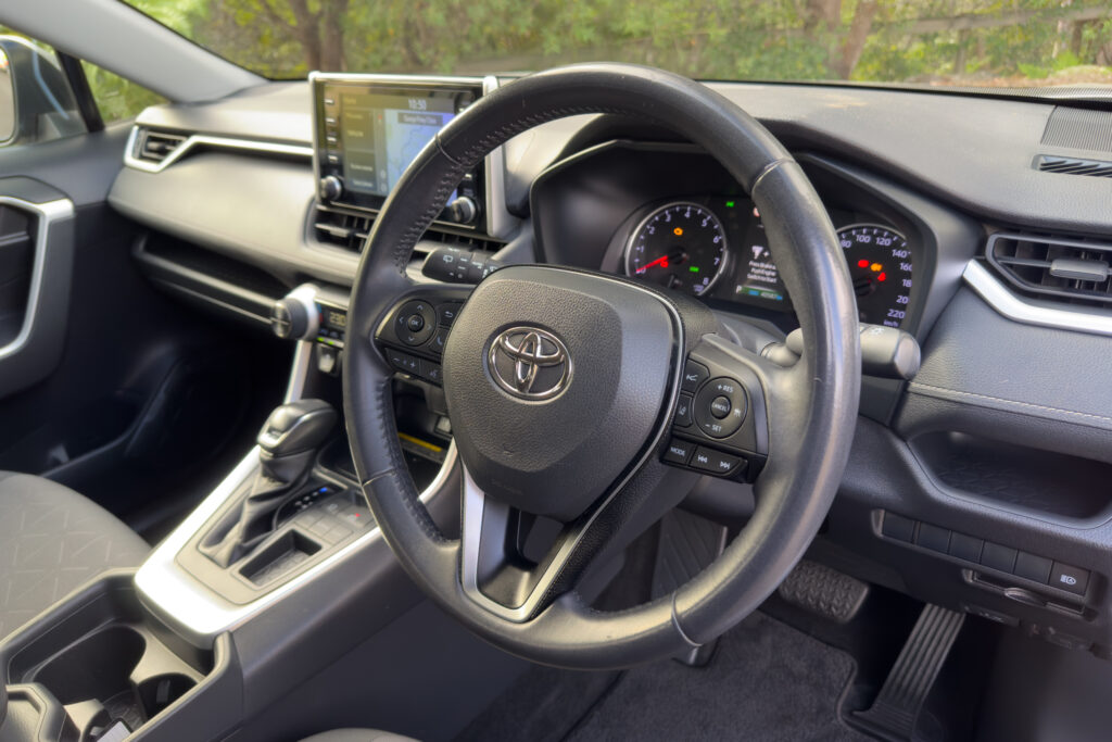 Car Image 19