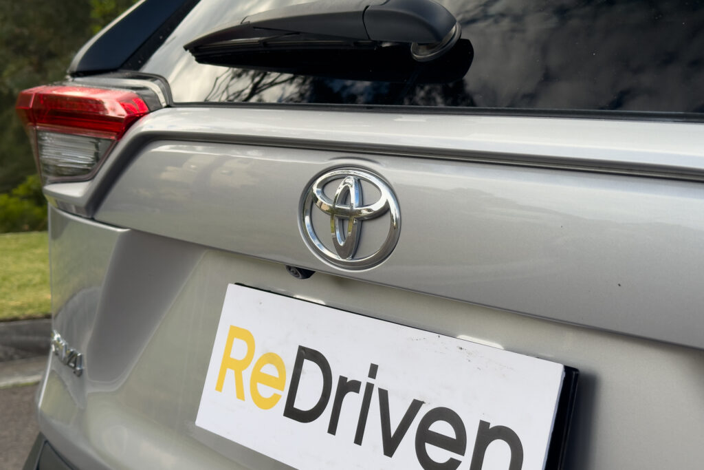 Car Image 9