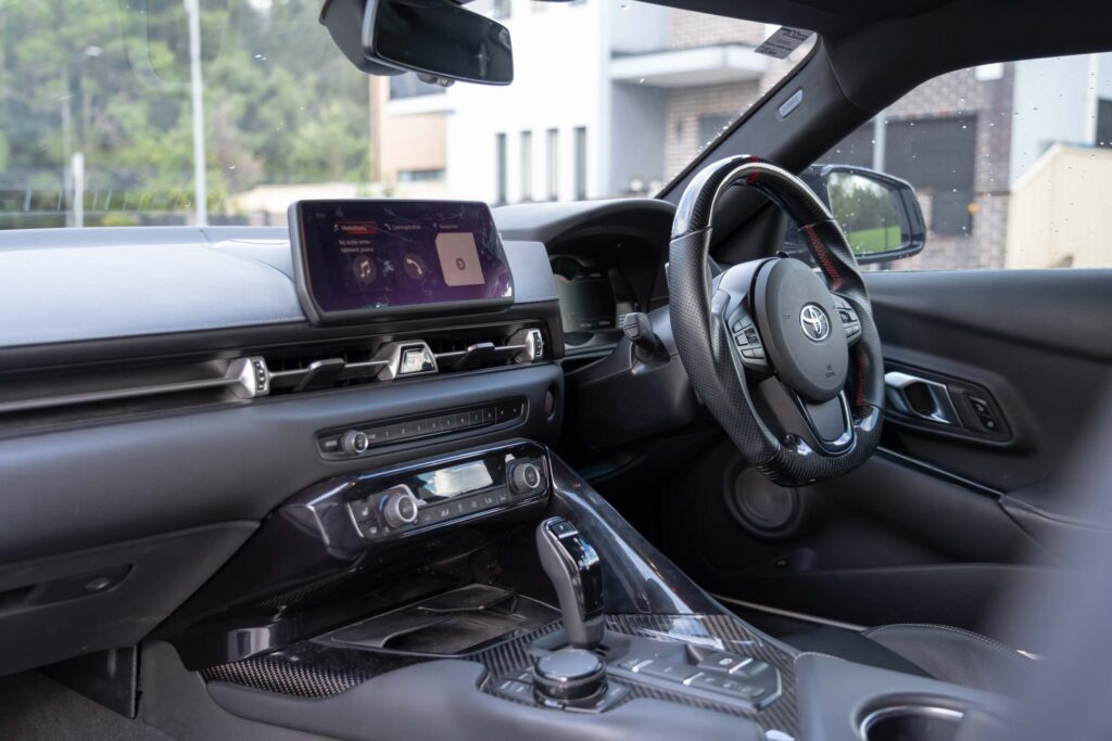 Car Image 19