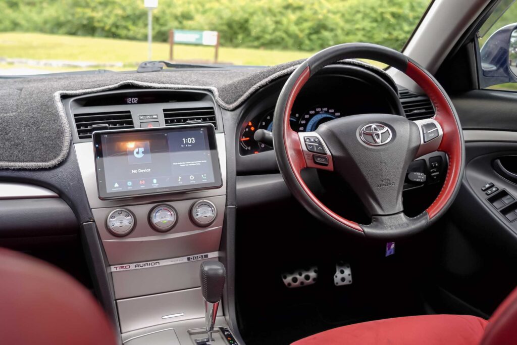 Car Image 14