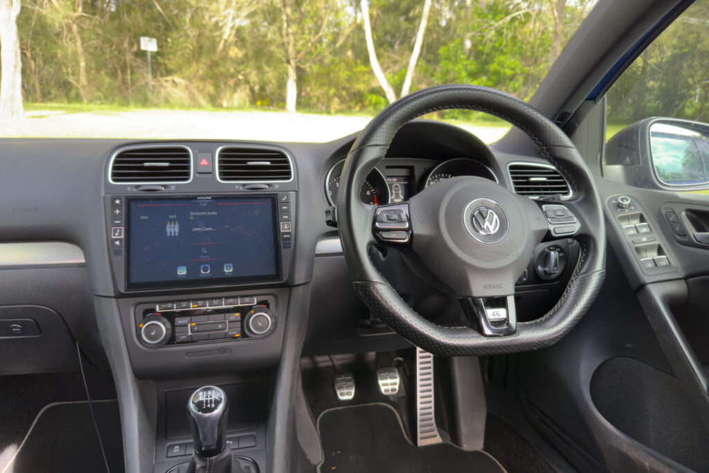 Car Image 21