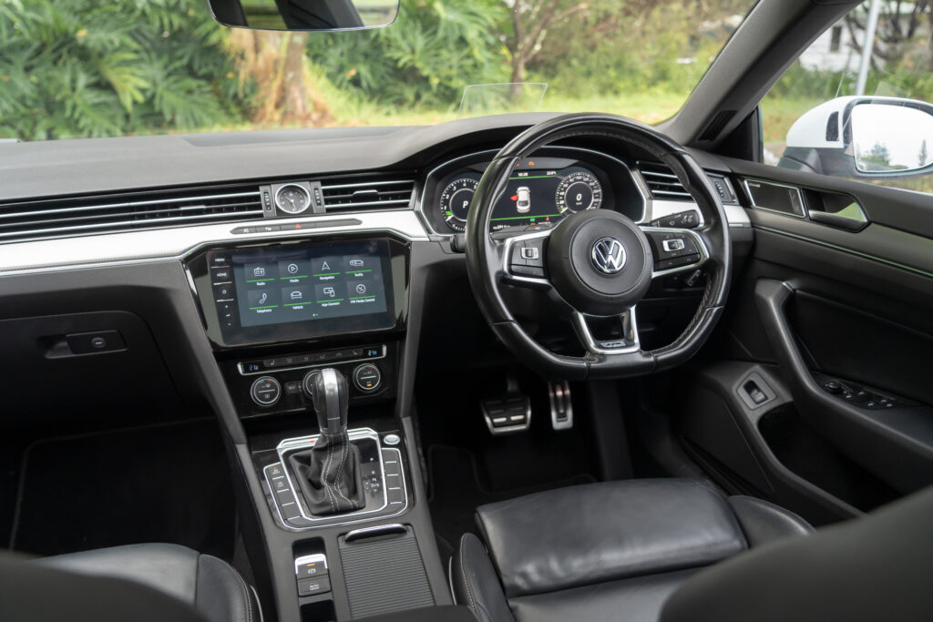Car Image 17
