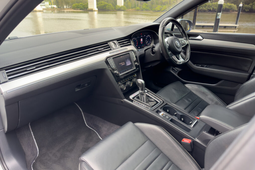 Car Image 4