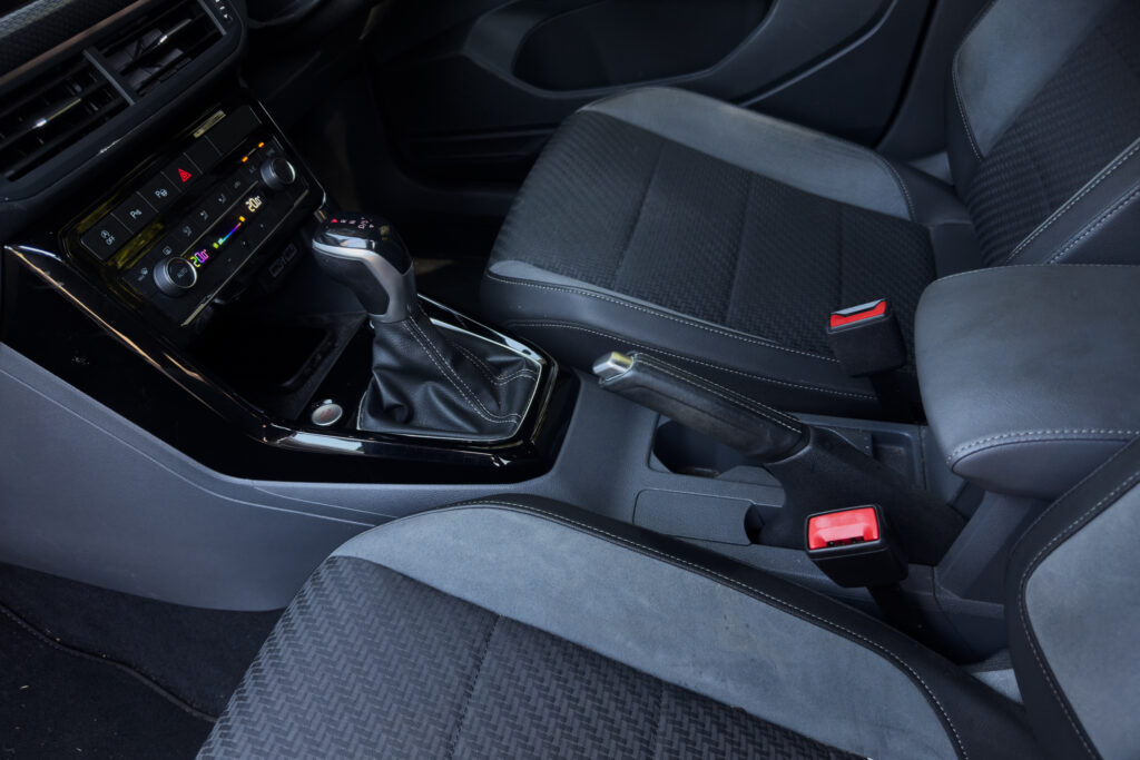 Car Image 15