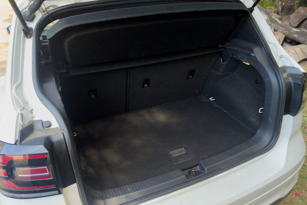 Car Image 18