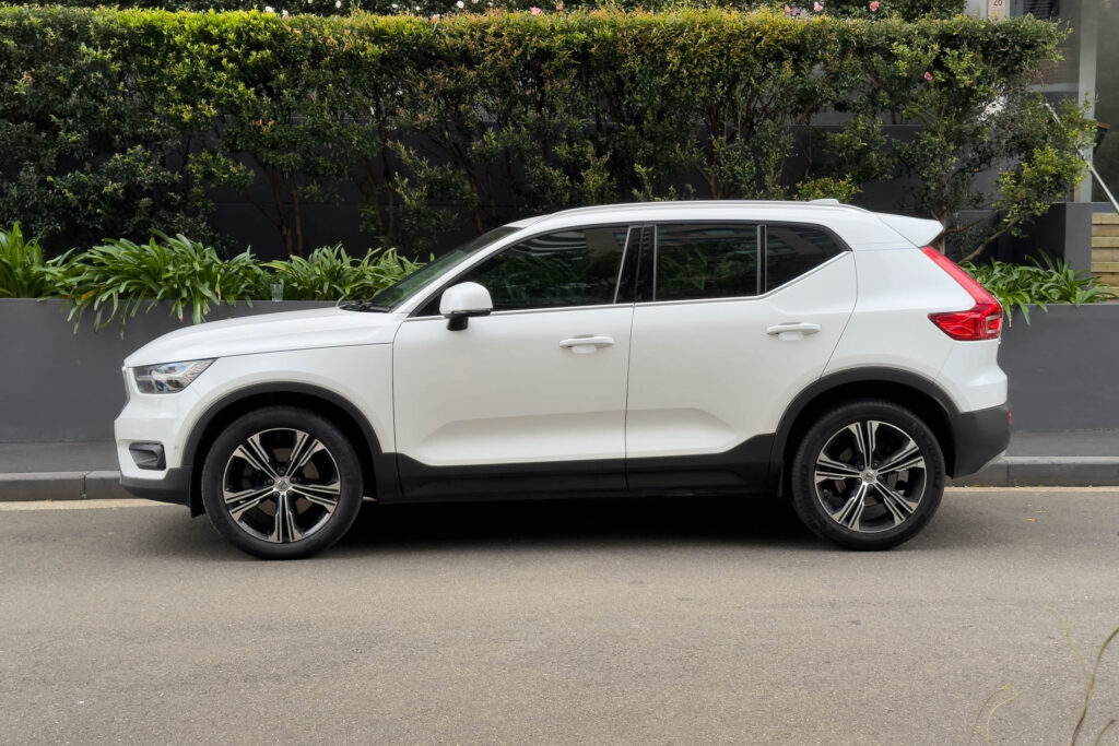 Car Image 7