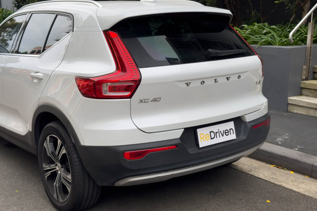 Car Image 12