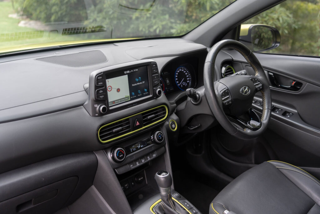 Car Image 18