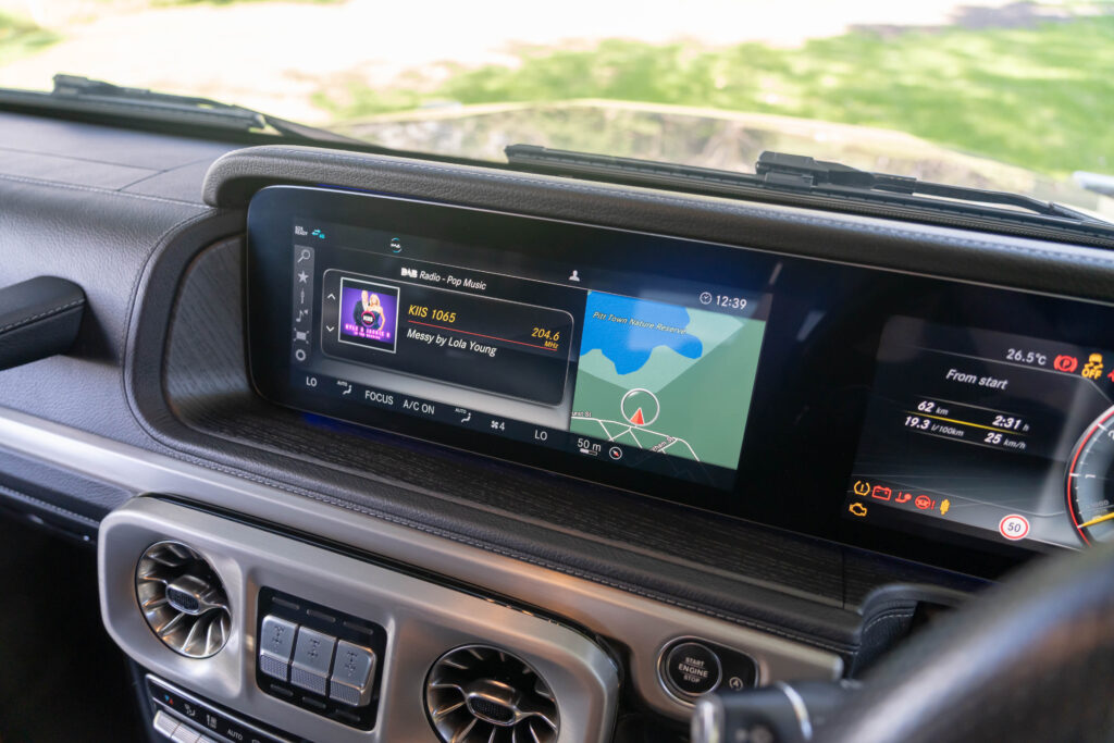 Car Image 21