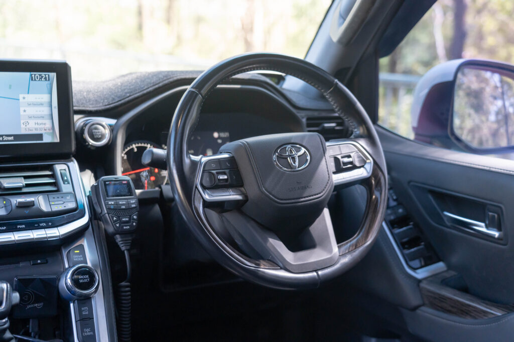 Car Image 18