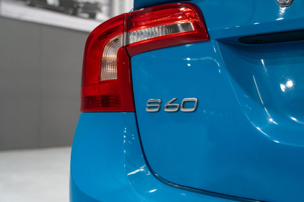 Car Image 10