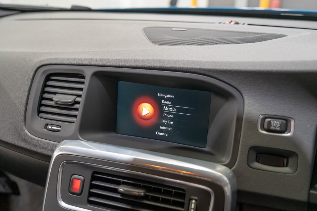 Car Image 27