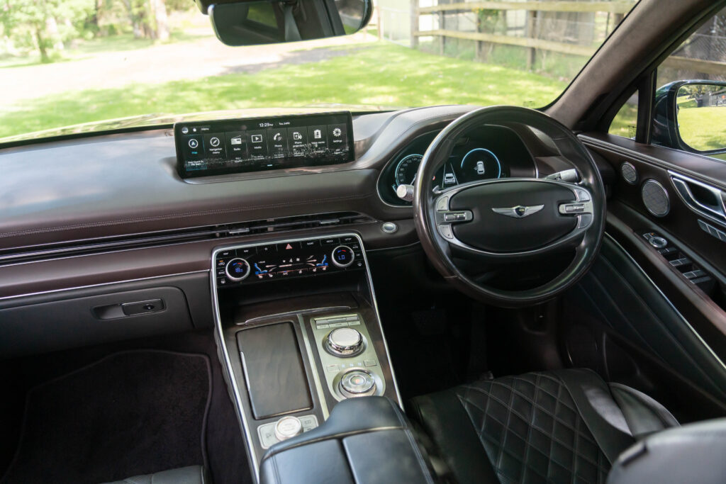 Car Image 24