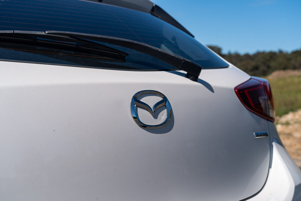 Car Image 9