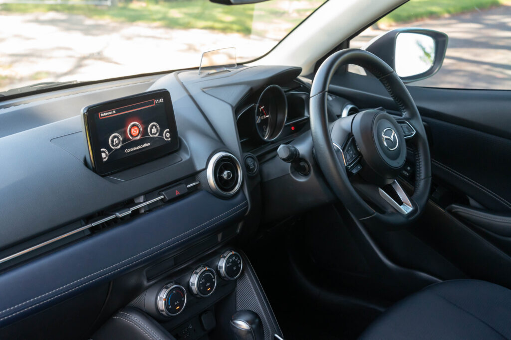 Car Image 13
