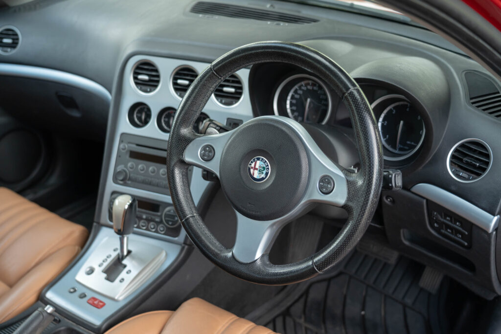 Car Image 18