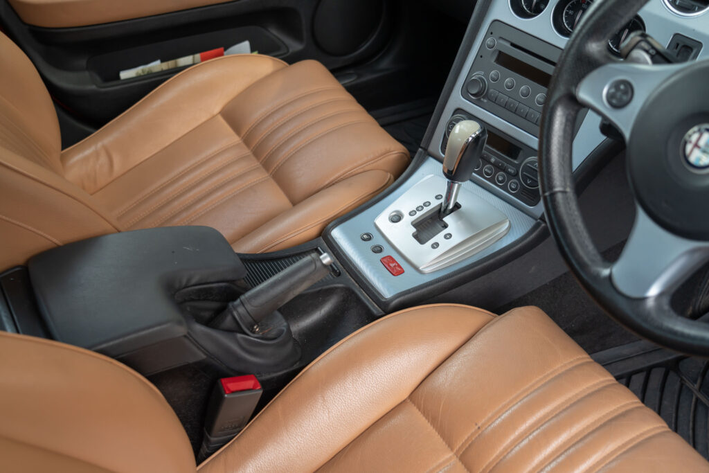 Car Image 17
