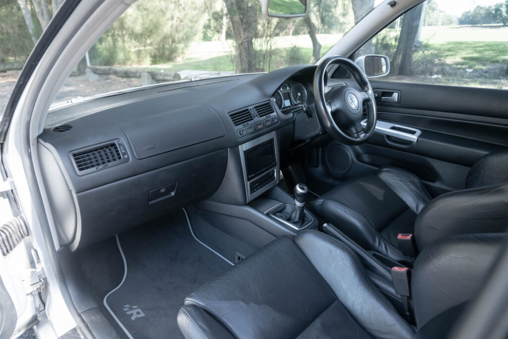 Car Image 4