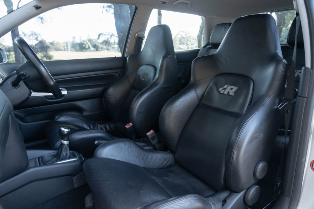 Car Image 15