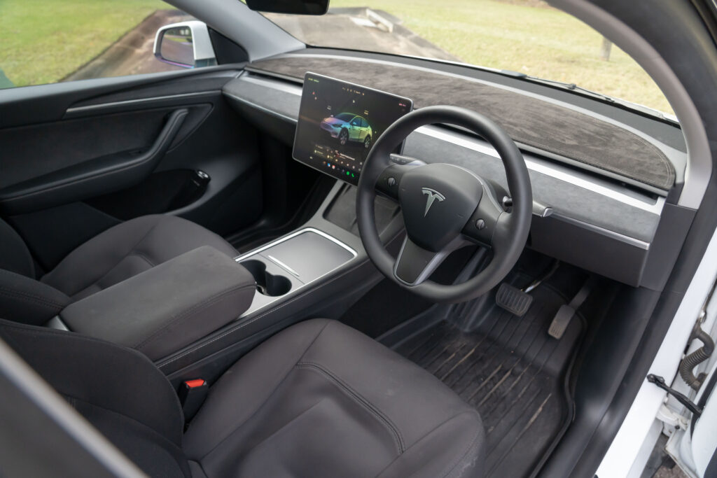 Car Image 4