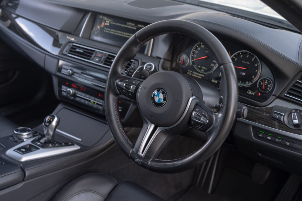 Car Image 19